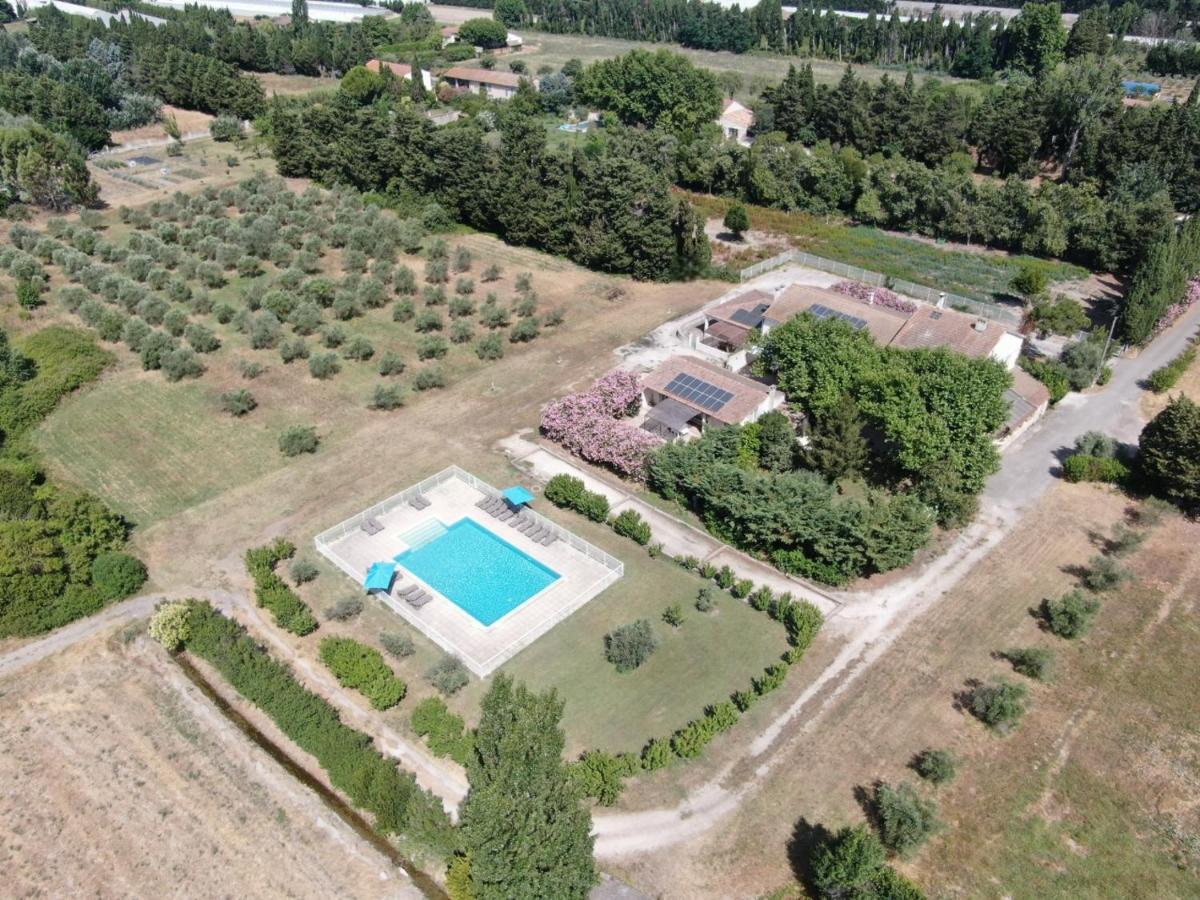 Les Gites Du Mas Canillac Châteaurenard Buitenkant foto