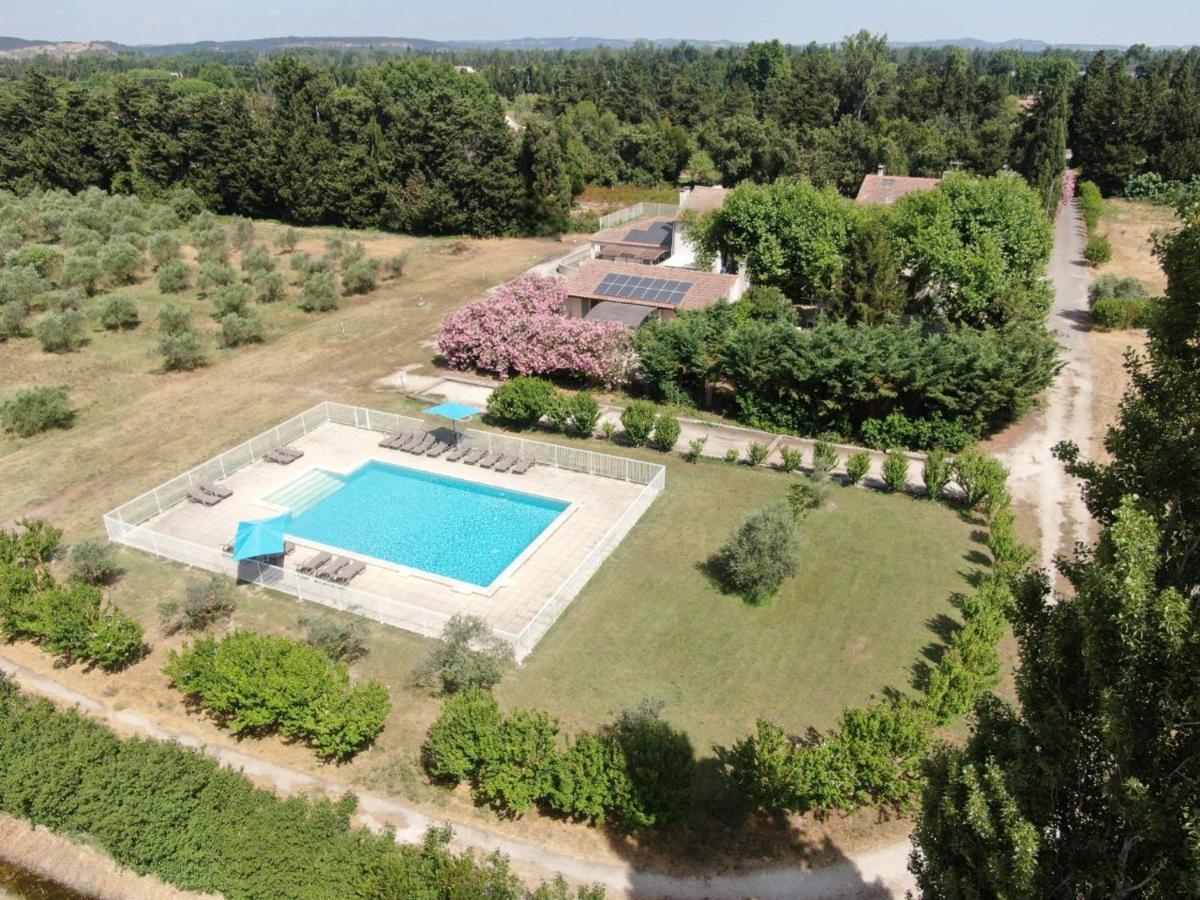 Les Gites Du Mas Canillac Châteaurenard Buitenkant foto